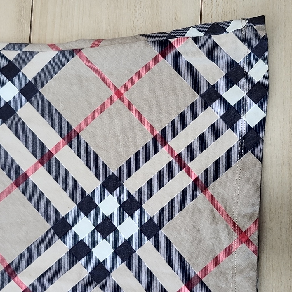 Burberry top - Picture 9 of 14